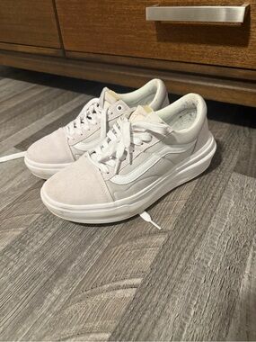 Vans Sneaker Men’s 8 / Women’s 10